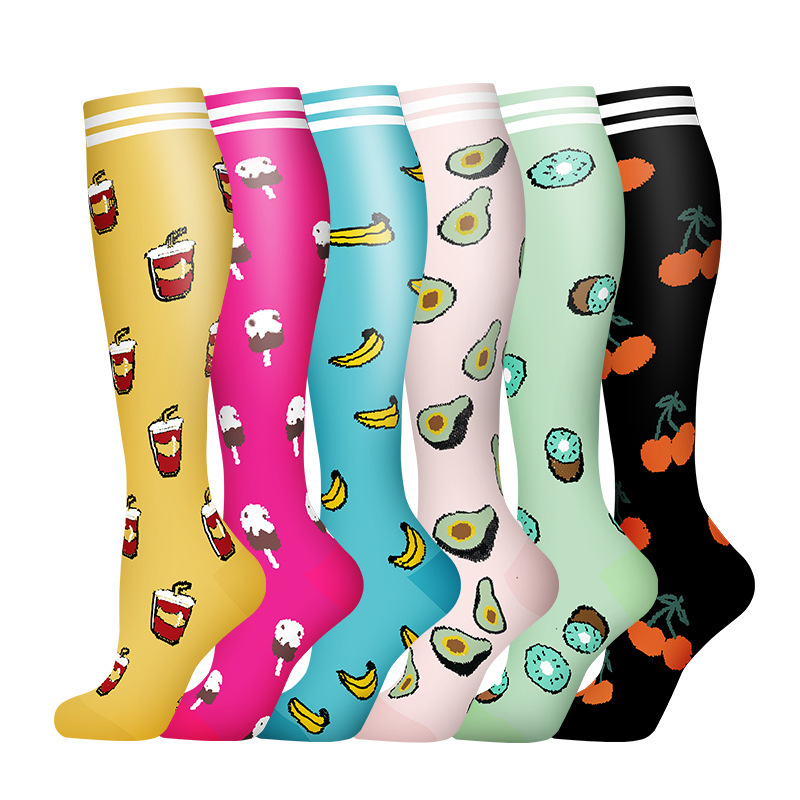 Pattern combination calf for outdoor sports and fiess, elastic micro compression leg soc
