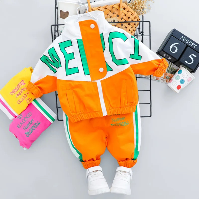 Fashion Spring Autumn Baby Girl Clothes Children Boys Casual Letter Jacket Pants 2PcsSet Toddler Cotton Costume Kids Tracksuits 250114