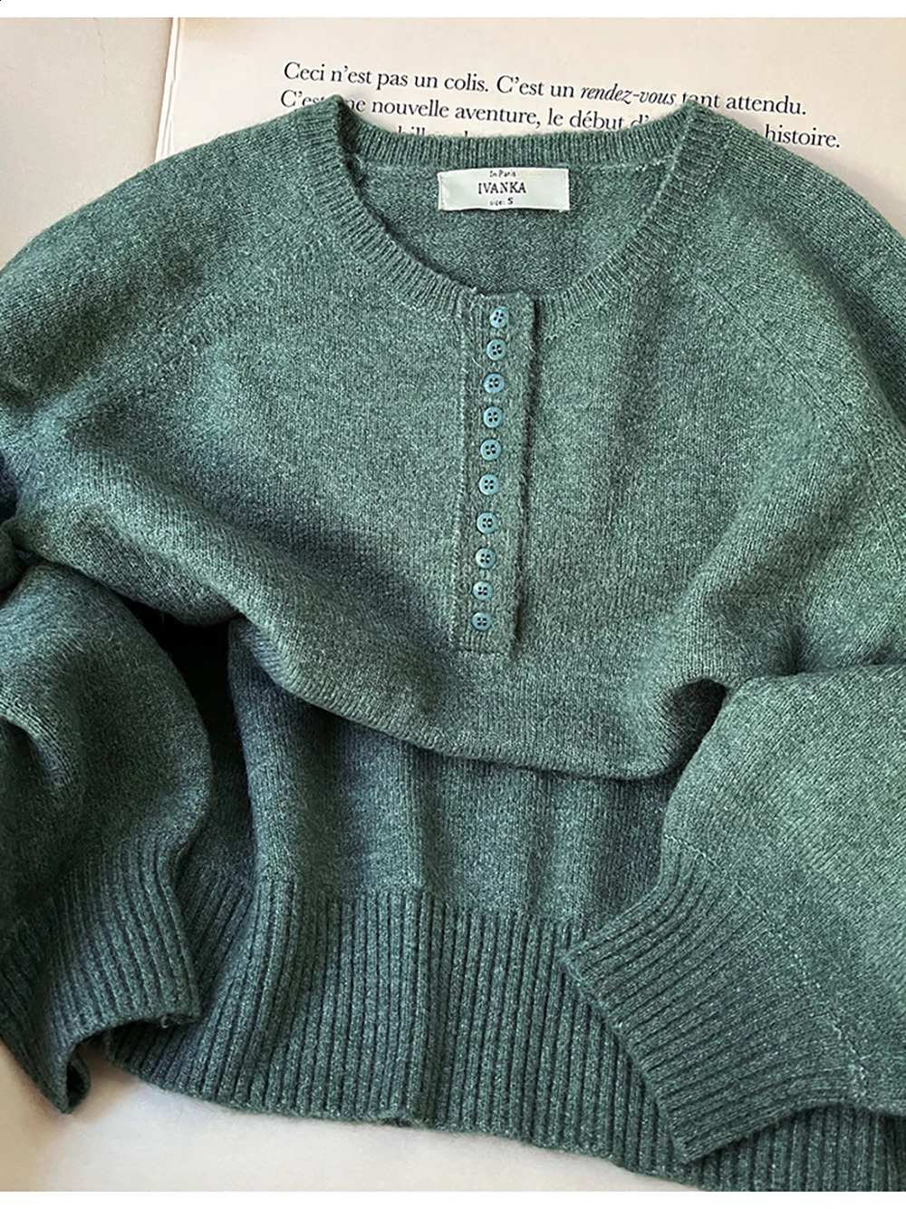 ZESSAM Solid Jacquard Knitted Woman Sweater Long Sleeve ONeck Stitching Female Pullover Classic Retro Lady Top 240827