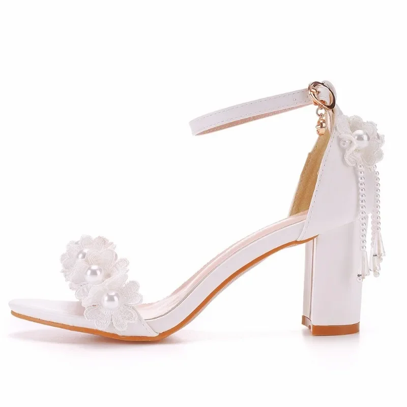 2025 new Wedding Pumps String Bead Buckle Strap PU 7CM Square Heel Classics Women Dress Sandals Shoes White eae0