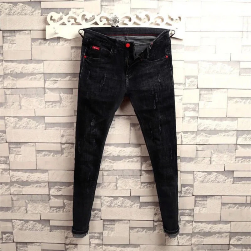 Winter Trousers for Men Skinny Y2k Brushed Jeans Slim Black Plush and Thicken Clothing 90s Streetwear Pants 240826Z