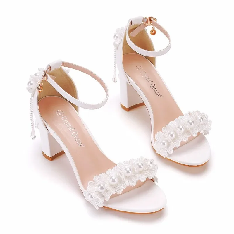 2025 new Wedding Pumps String Bead Buckle Strap PU 7CM Square Heel Classics Women Dress Sandals Shoes White eae0