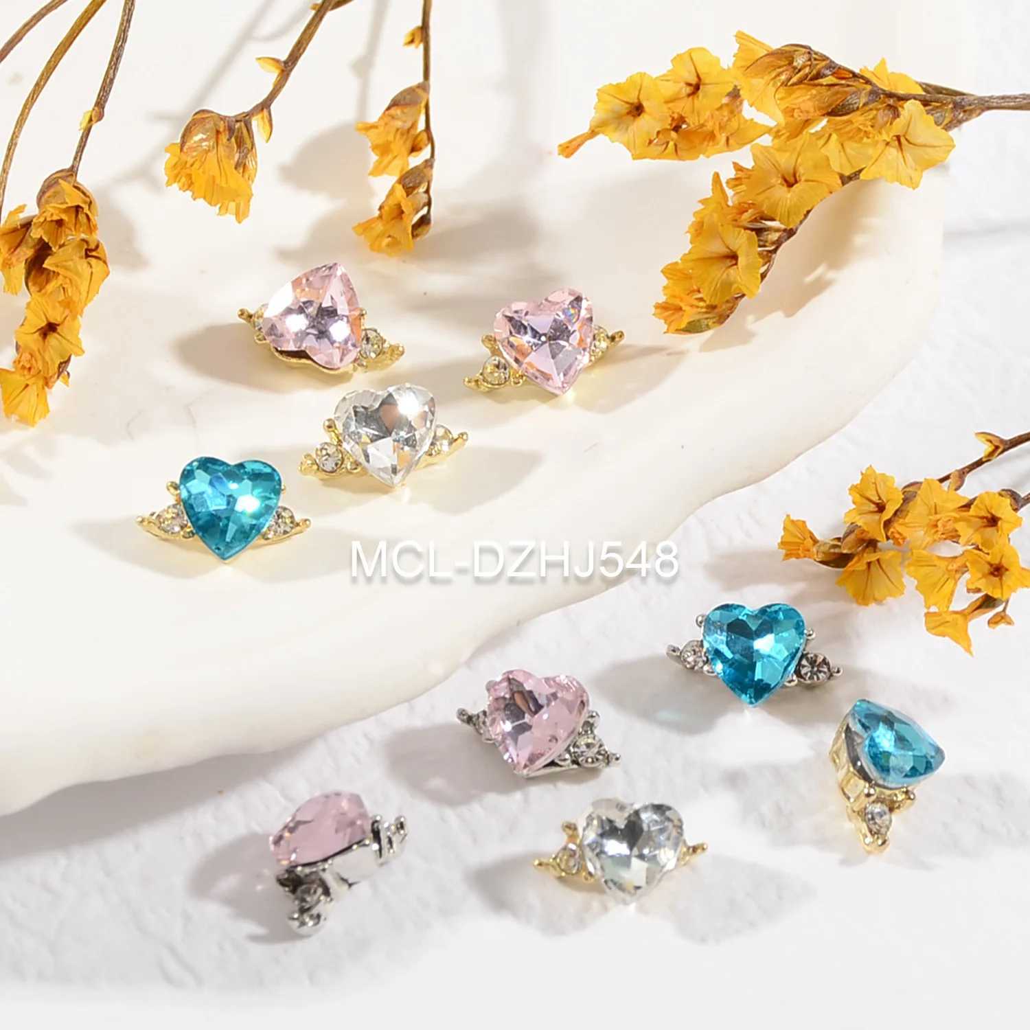 20 pieces of rhinestone heart-shaped nail art decoration 3D nail accessories alloy sparkling gemstones French nail art rings colored crystals W240829