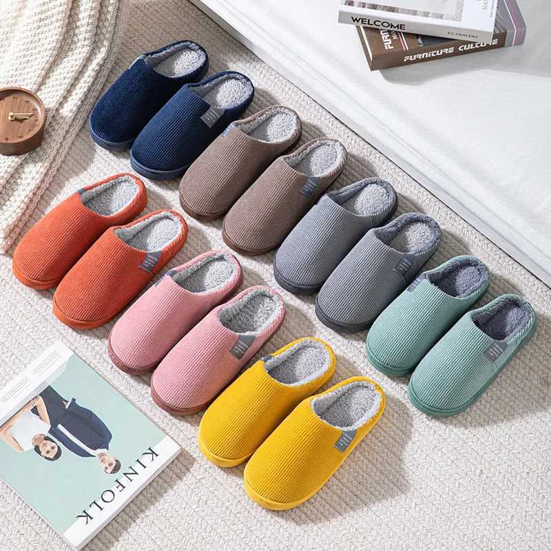 Winter womens indoor thick soft and comfortable bottom home sliders household sliders and anti slip thermal slidersCL241017