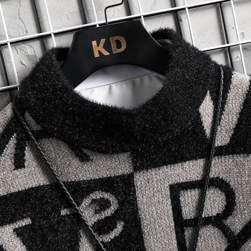 Fashionable O-neck long sleeved casual letter sweater mens clothing autumn and winter item loose Korean latte punk top 240829