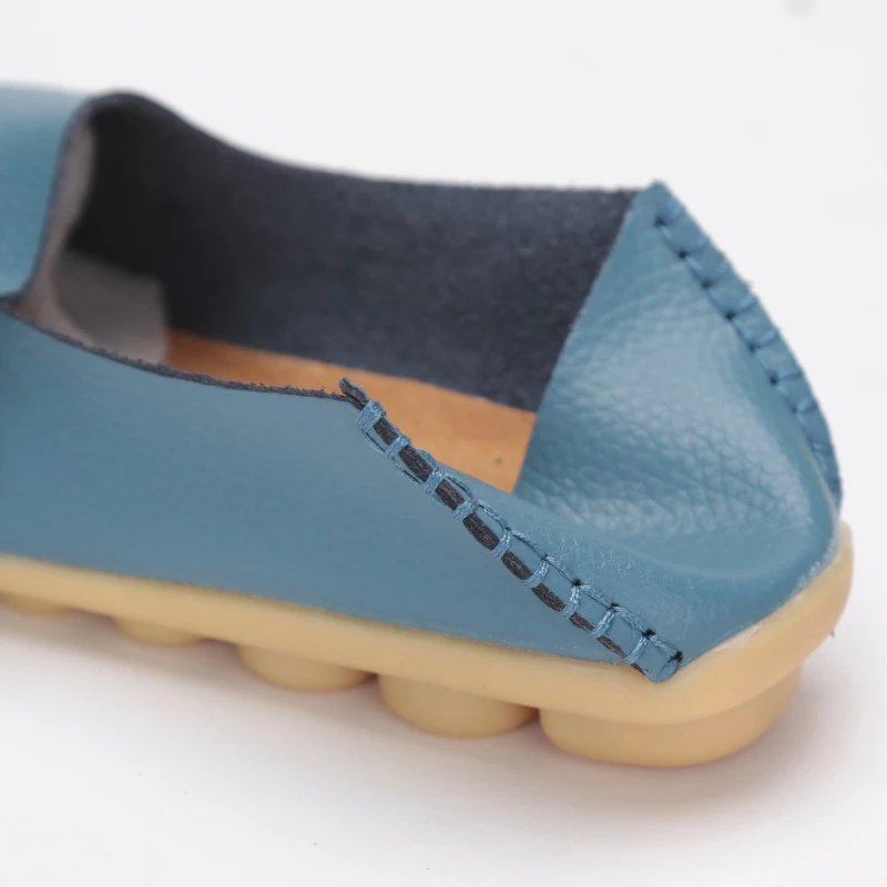 YAERNI women shoes leather Loafers mother casual fashion slip-on girls shoes breathable comfortable woman Dress Solid flats