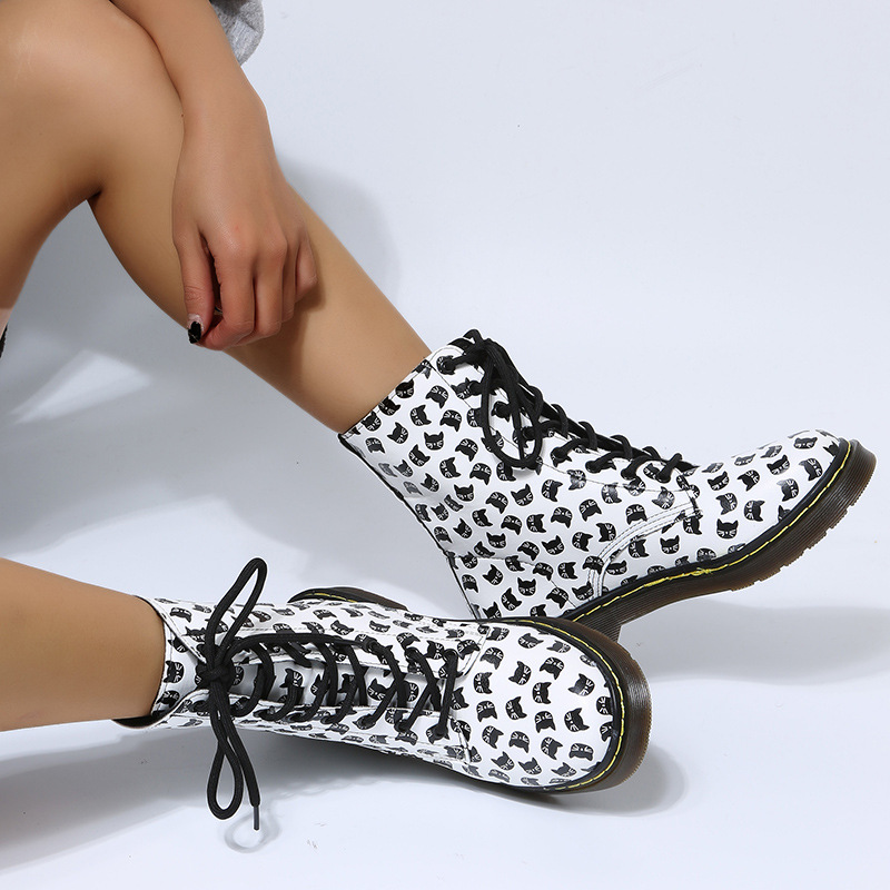 European and American flat bottom flower lace-up Martin boots for women large size printed high top leather boots Leather boots