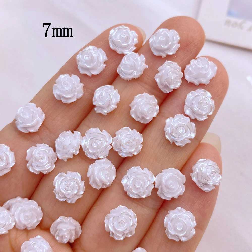 100 Cute New Resin Mini 3D Whiteboards Rose Nails Rhinestone Gemstones Sparkling Nails Art Jewelry Handmade Nail Decorations W240829