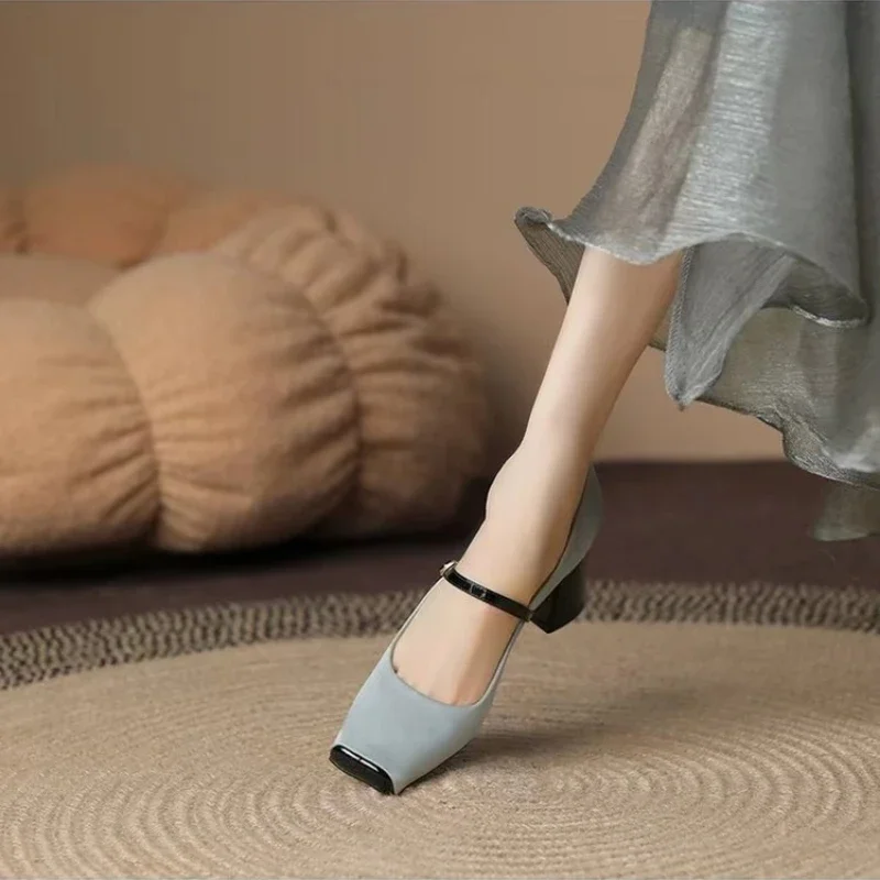 2025 NEW Spring Women Mary Jane Autumn Fashion Toe Shallow Ladies Elegant Dress Single Leather Shoes Square Heel Pump ac