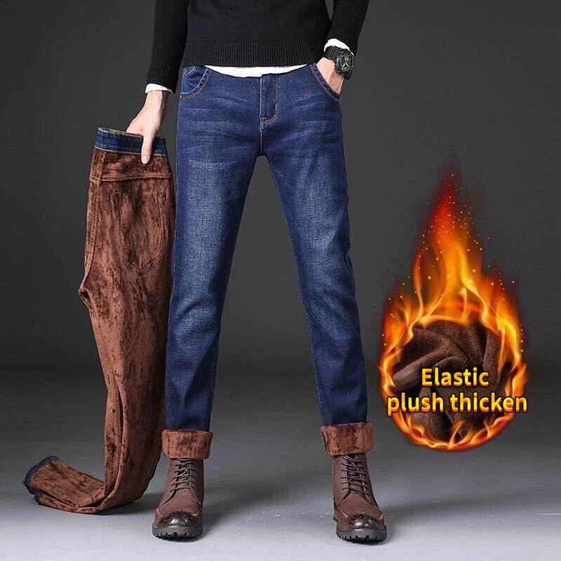 Brushed Jeans Men Korean Style Baggy Winter Pants Straight Stylish Denim Fabric Warm Thicken Stretch Trousers 240826Z