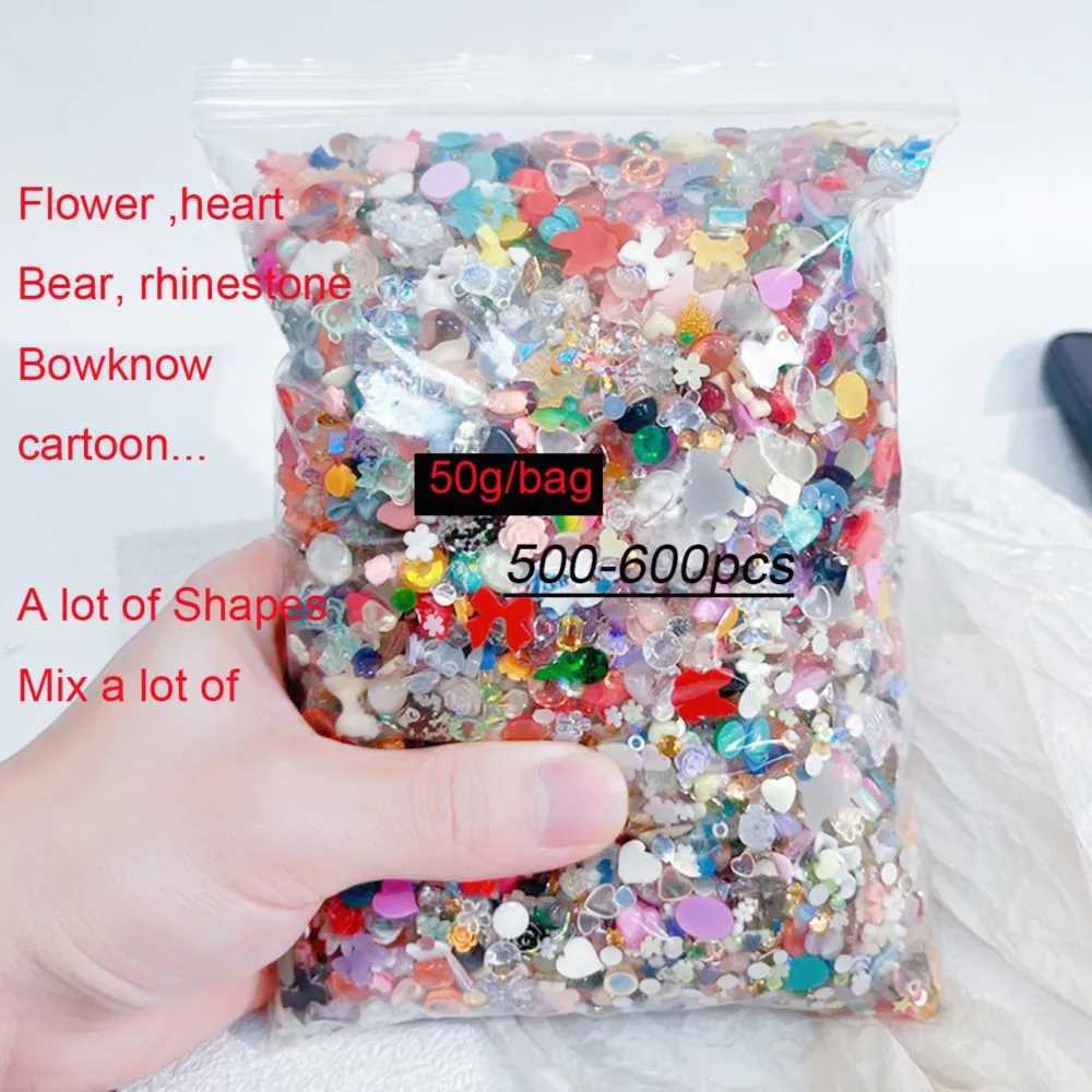 600Pcs Nail Art Charm Assortment Kit 3D Mixed Heart Flower Bow Resin Butterfly Nail Decoration Rhinestone Pearl Jewelry W240829