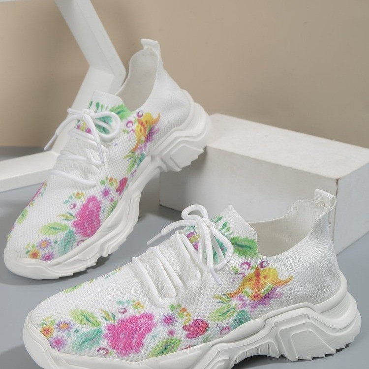 Casual wer trainers for women 2024 new style fashion flat bottom single large size upturned lace-up casual shoes