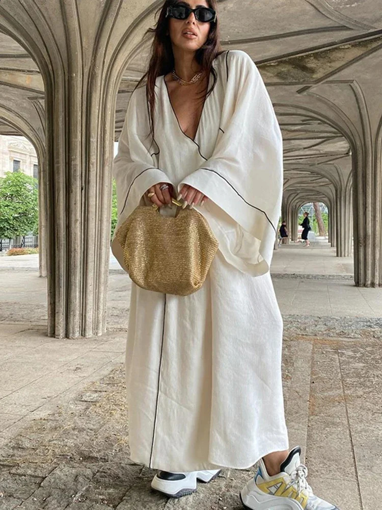 Loose Print Lace Up Maxi Dres Fashion White Vneck Long Sleeve Female Dresses 2024 Summer Casual Lady Contrast Dubai Robe 240830