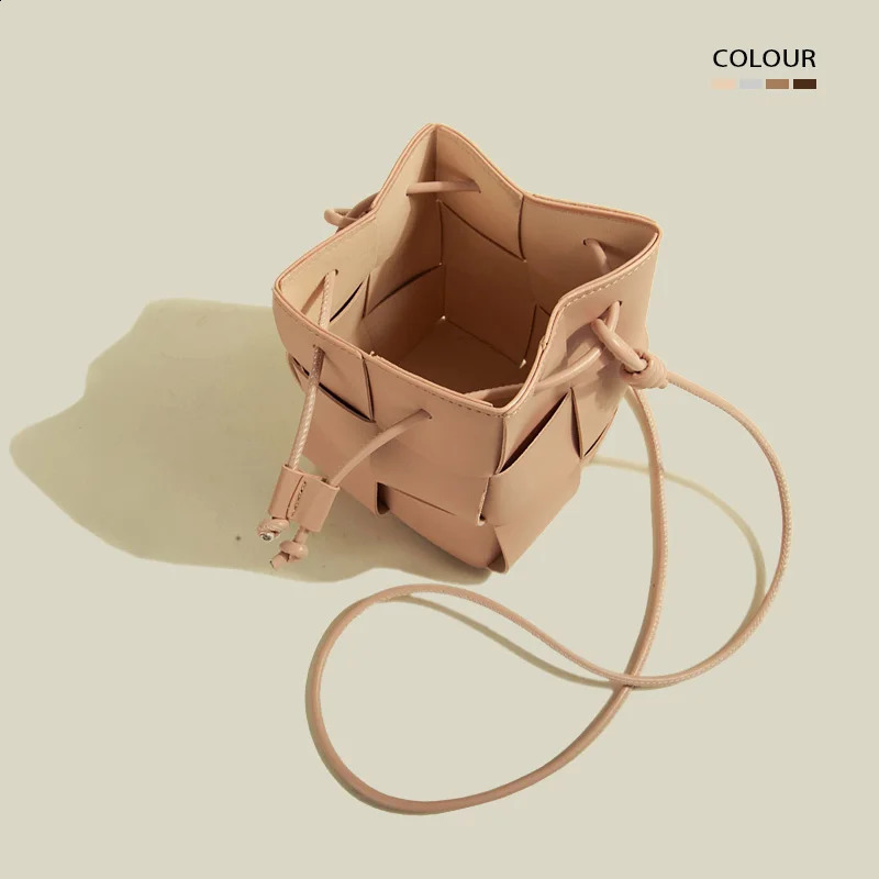 Small Drawstring Bucket Crossbody hot Bag - Woven Handbag for Women