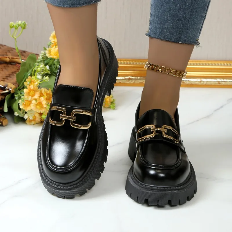 2024 Female Shoes Women Fashion Mary Janes Round Toe Flats Loafers Oxfords Platform Casual Metal Chain Buckle Ladies Heels Black efb