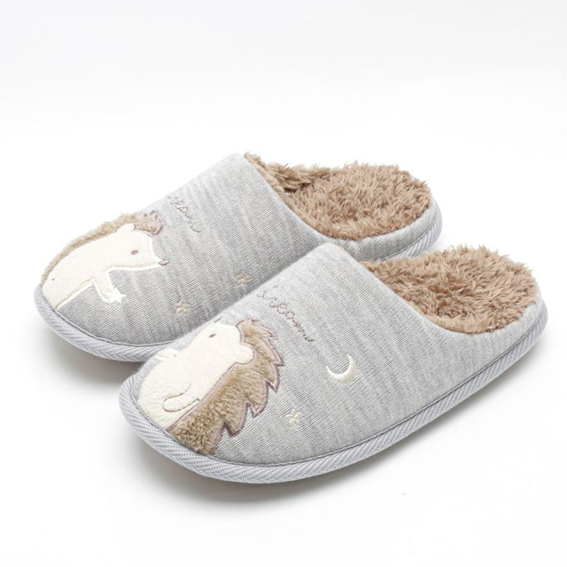 Winter Cartoon Embroidery Cute Hedgehog Women Fur Slippers Family Cotton Shoes Bedroom Mute Soft Soles Warm Men Fluffy Slides Fd8
