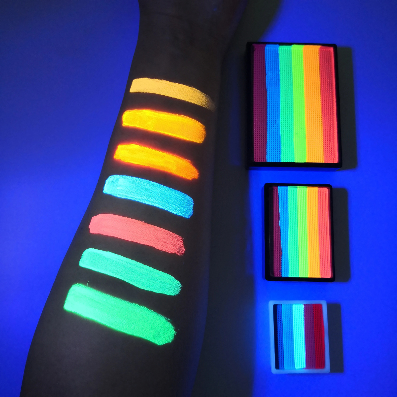 Free Delivery Rainbow Splitting Cake Makeup Water based Body Painting Neon Lights Pink Painting Childrens Halloween Makeup 240829