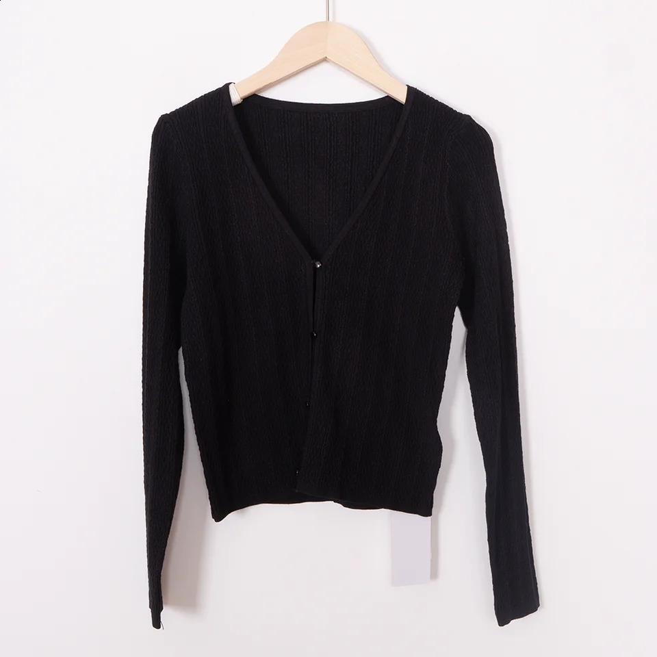 ZESSAM Solid Knit Women Short Style TShirt VNeck Long Sleeve Slim Fit Button Lady cardigan Casual Vintage Femme Top 240827