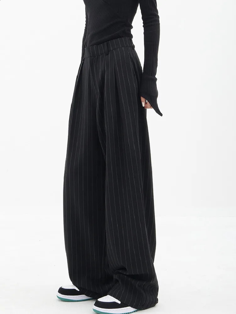 Y2K retro black and white striped high waist wide leg pants for women pleated front loose Korean mens 240827
