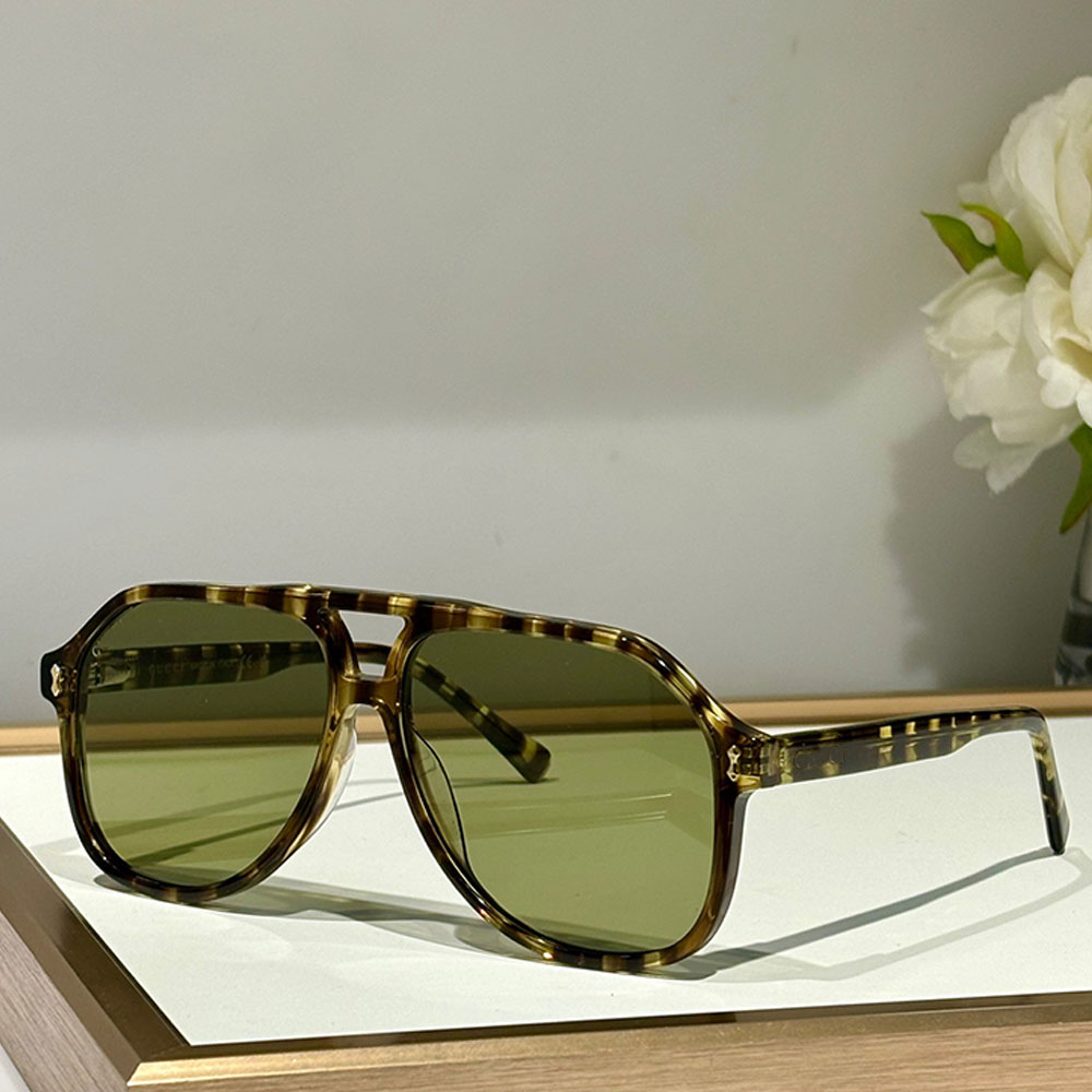 Womens Luxury Sunglasses 1042S Fashion Oval Glasses Large Frame Green Lenses Women Shopping UV400 Protection sunglasses with Original Packaging Box
