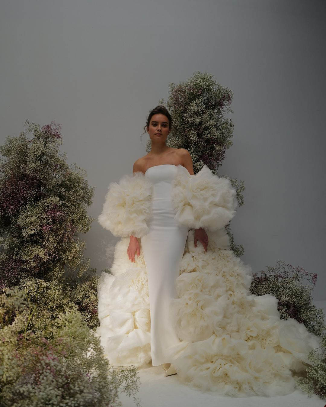 Elegant Mermaid Wedding Dresses Strapless Ruffle Train Satin Tulle Designer Bridal Gown Custom Made