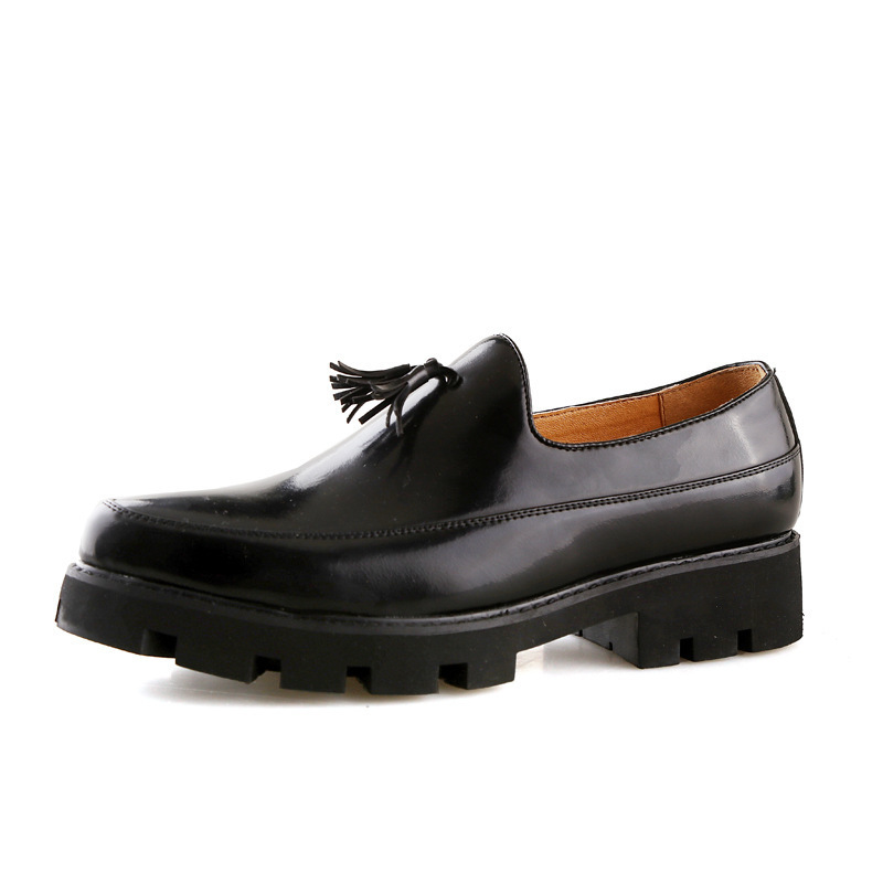 2022 Brand New Designer High Quality Casual Pointed Toe Men Dress Thick Soled Shoes Antiskid Shoe 518f