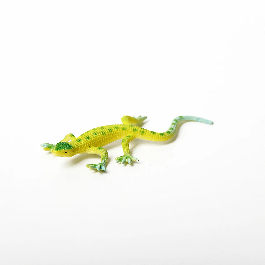 12pcs Mini Simulation Colorful Lizards Action Figure for Reptile Party Supplies plastic forest wild animal model Toys 240830