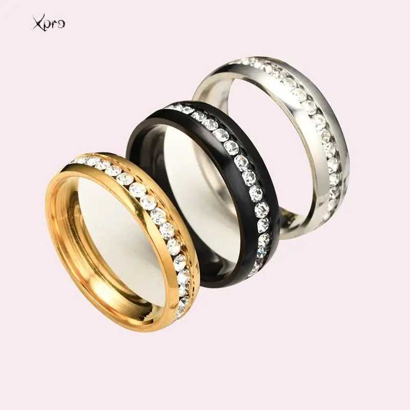 Fashion Crystal Stainless Steel Couple Ring Mens Titanium Steel Wedding Ring Engagement Ring Anniversary Jewelry Gift W240829