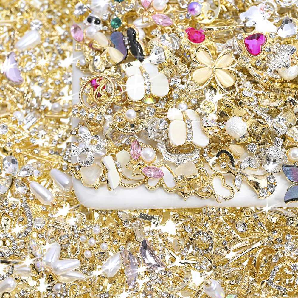 50 pieces of luxurious alloy nail charm gold/silver random mixed nail art decoration sparkling crystal gemstone rhinestone alloy nail charm W240829