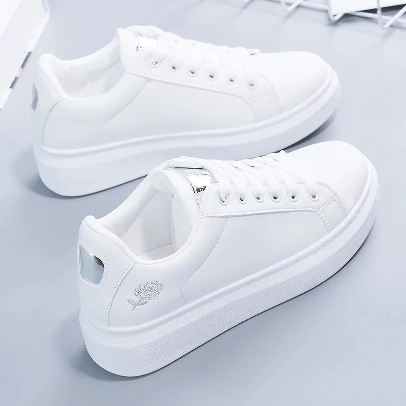 New Spring 2024 Tenis Feminino Lace-up White Woman PU Leather Solid Color Female Casual Women Shoes Sneakers cf55
