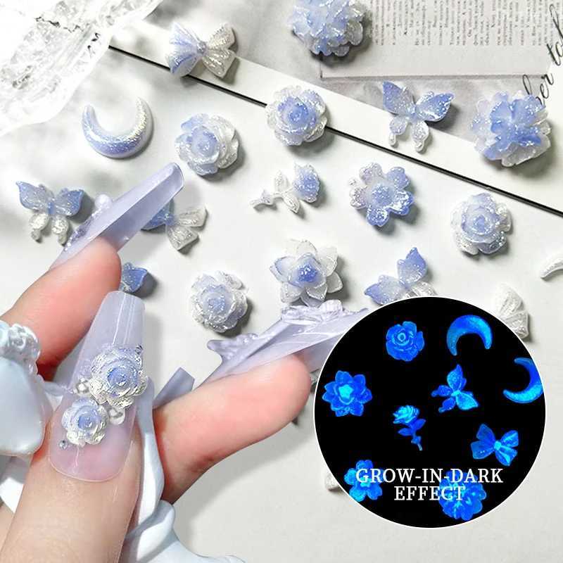 Mixed Aurora Luminous Rose Flowers 3D Nail Art Decoration Moon Star Heart Butterfly Kawaii Nail Charm DIY Ergonomic Accessories W240829