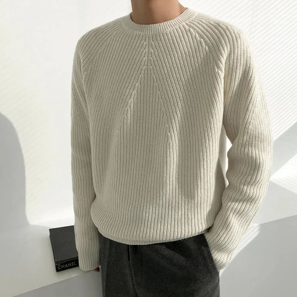 Mens autumn and winter Korean loose round neck knitted sweater gender neutral casual solid color simple sweater neutral 240829