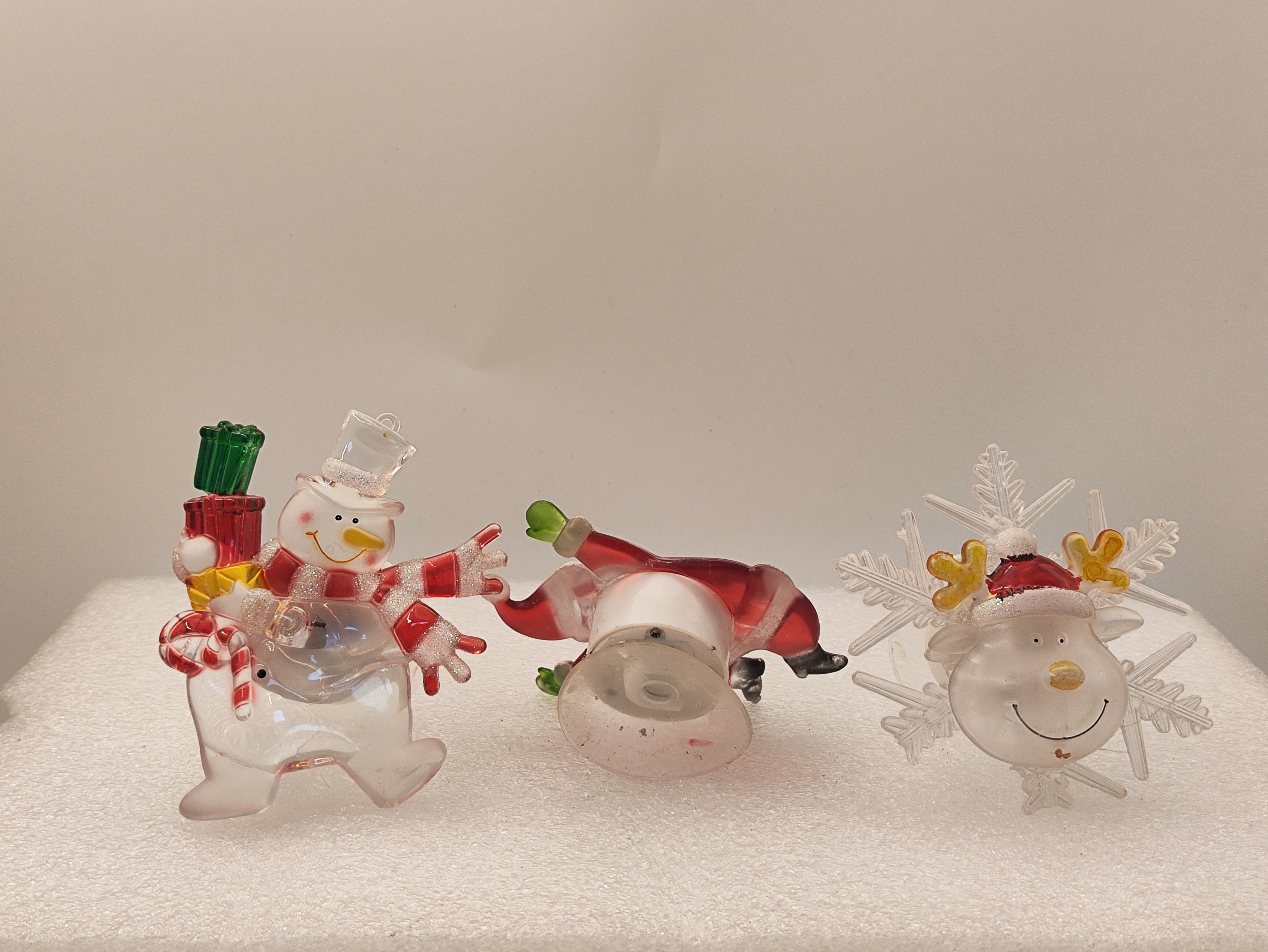 Christmas gift Suction cups Snowflake three-piece set Christmas gift kids LED lights bathroom trinkets
