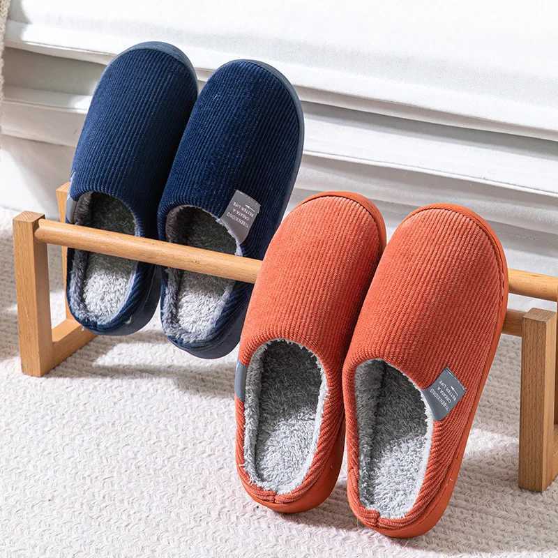 Winter womens indoor thick soft and comfortable bottom home sliders household sliders and anti slip thermal slidersCL241017