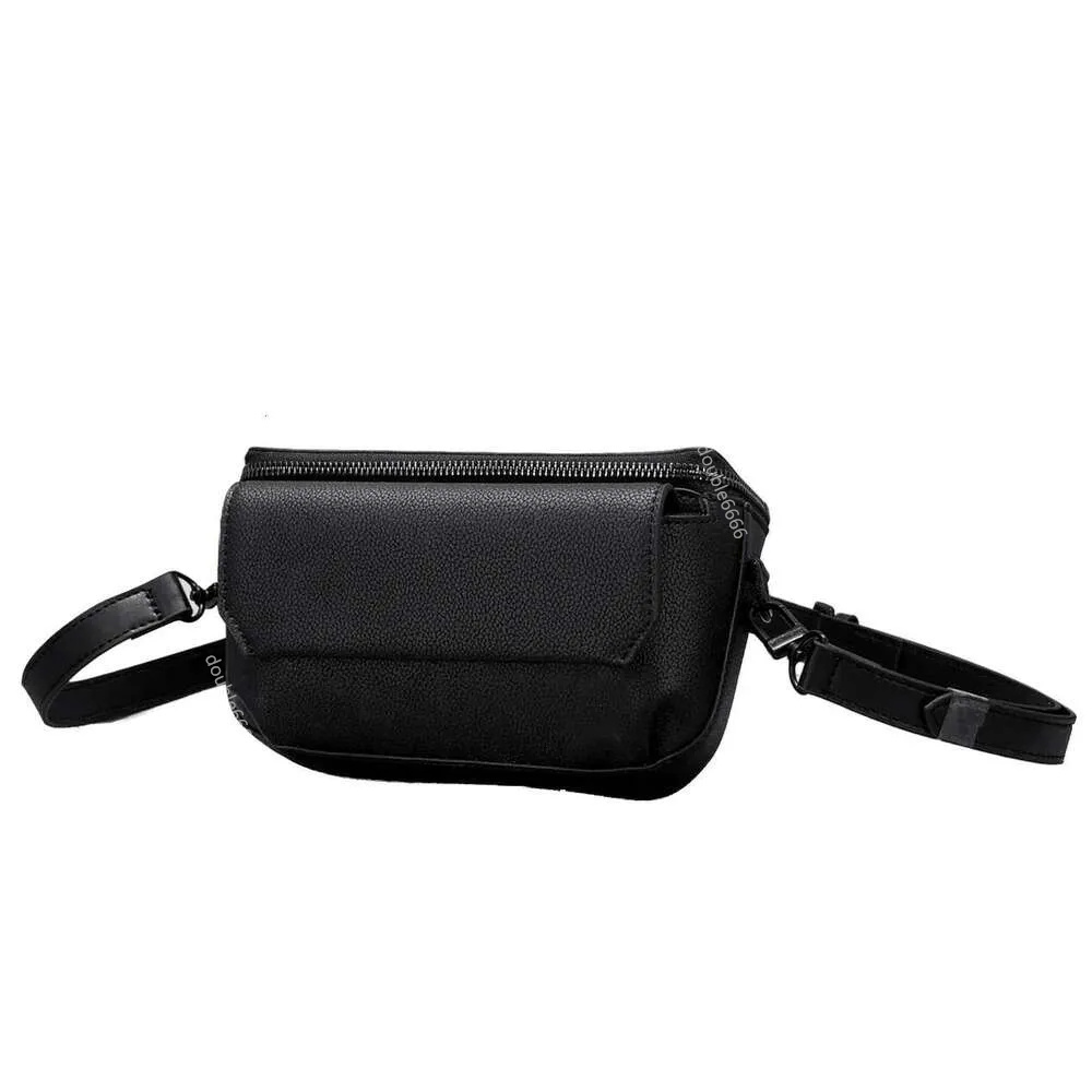 New Designer shoulder bag men women Mini handbag quality crossbody bags wearable purse casual Totes Chest bag, waist bag, phone bag Mini travel bag