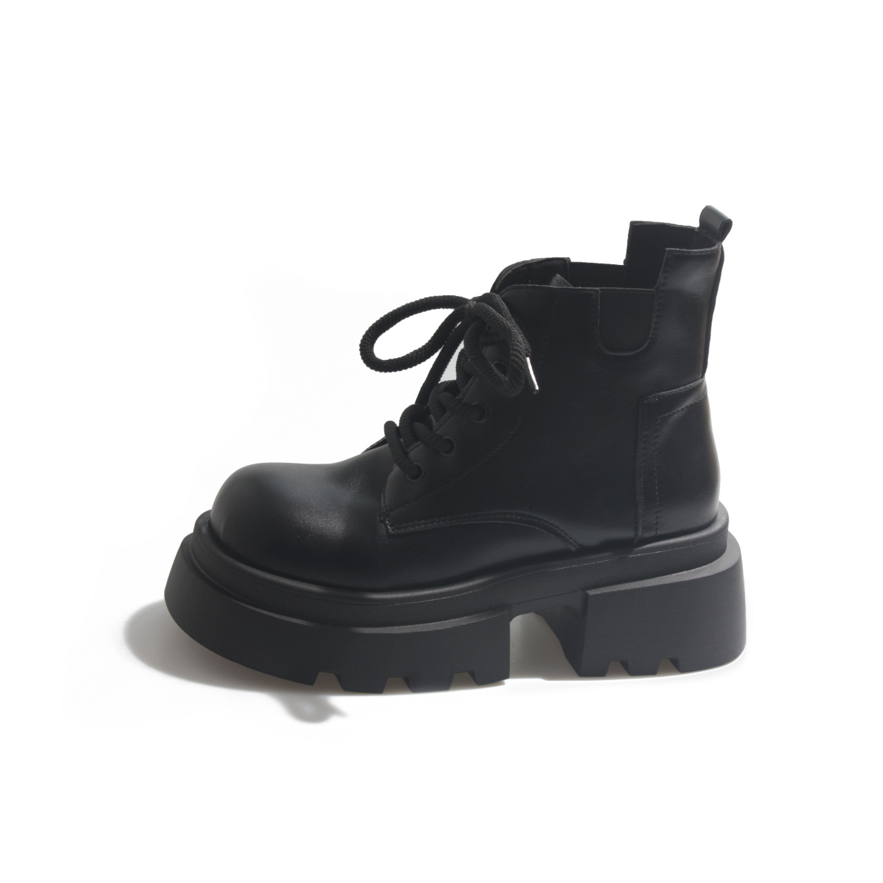 Women's thick soled lace up big toe British style short boots