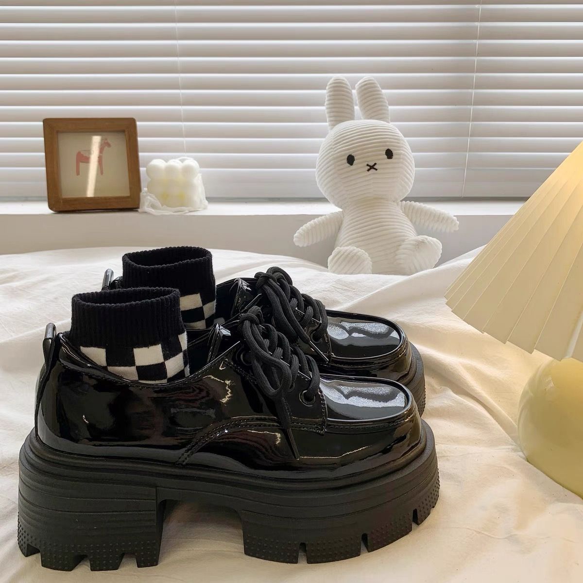 Women's black lace up thick soled single shoe fashionable Mary Jane small leather shoes 241115