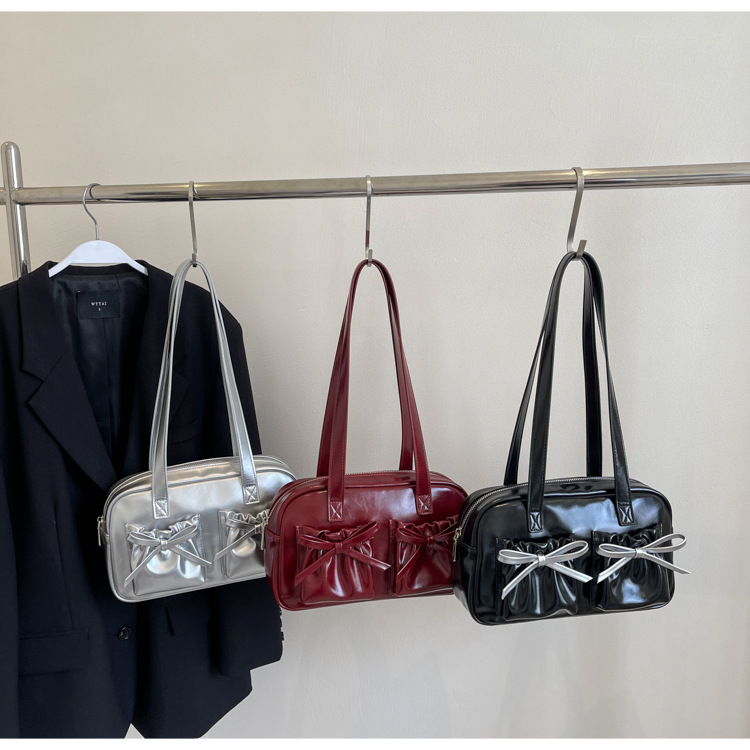 Women Bag Shoulder Bag Armpit Bag Design Sense Fashion Versatile Free shipping