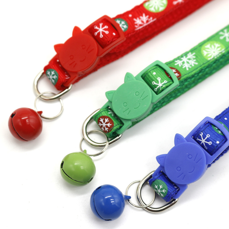 1.0cm Adjustable Pet Collars Puppy Dog Cat Christmas Snowflake Pattern Pet Collars with Bell for Cat and Puppy Pet Accessories