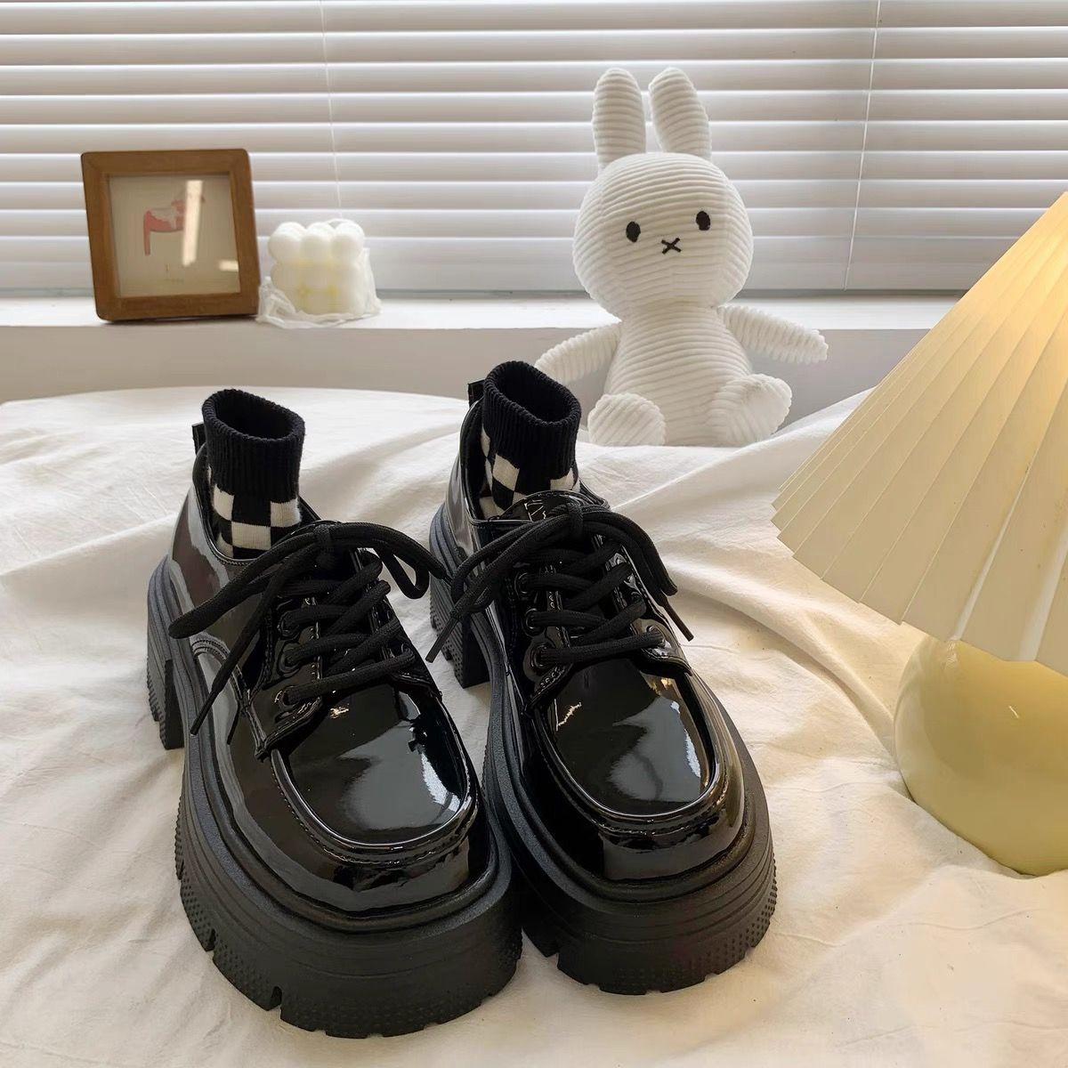 Women's black lace up thick soled single shoe fashionable Mary Jane small leather shoes 241115