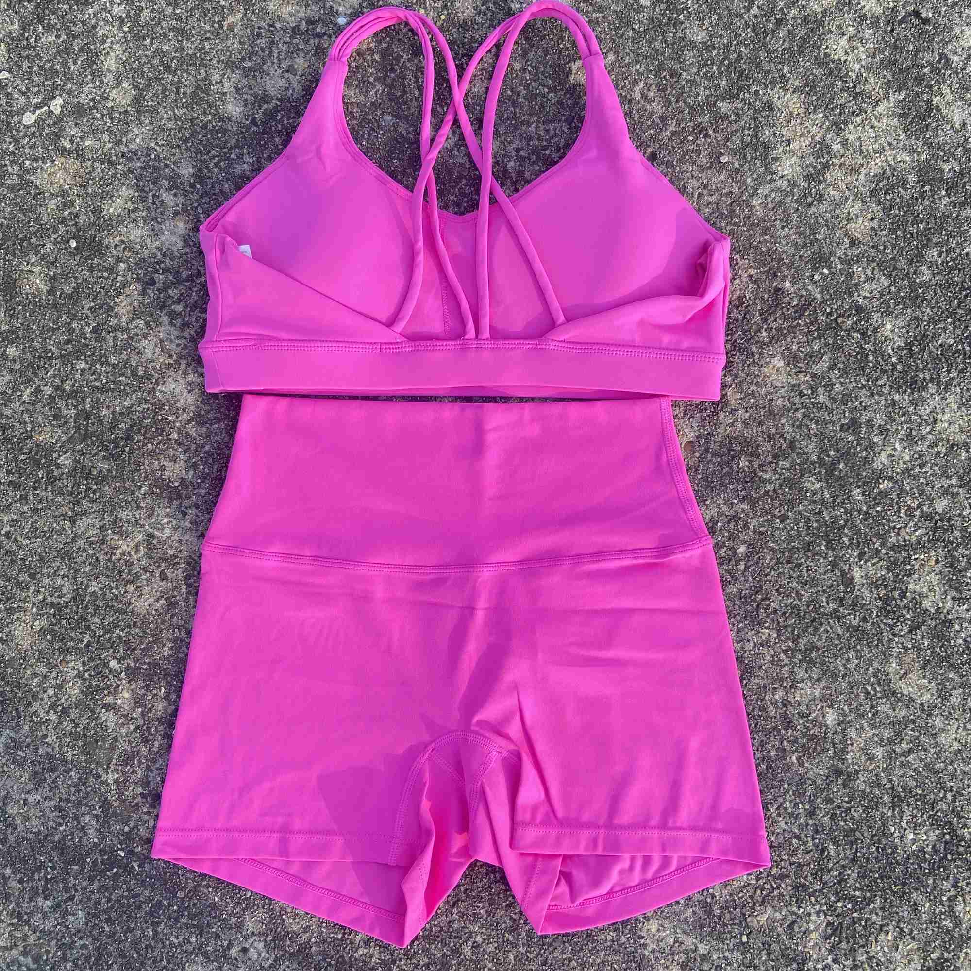 Solid color fitness bike yoga set short leg+cross sports bra sportswear womens gym set comprehensive training joggingW250411