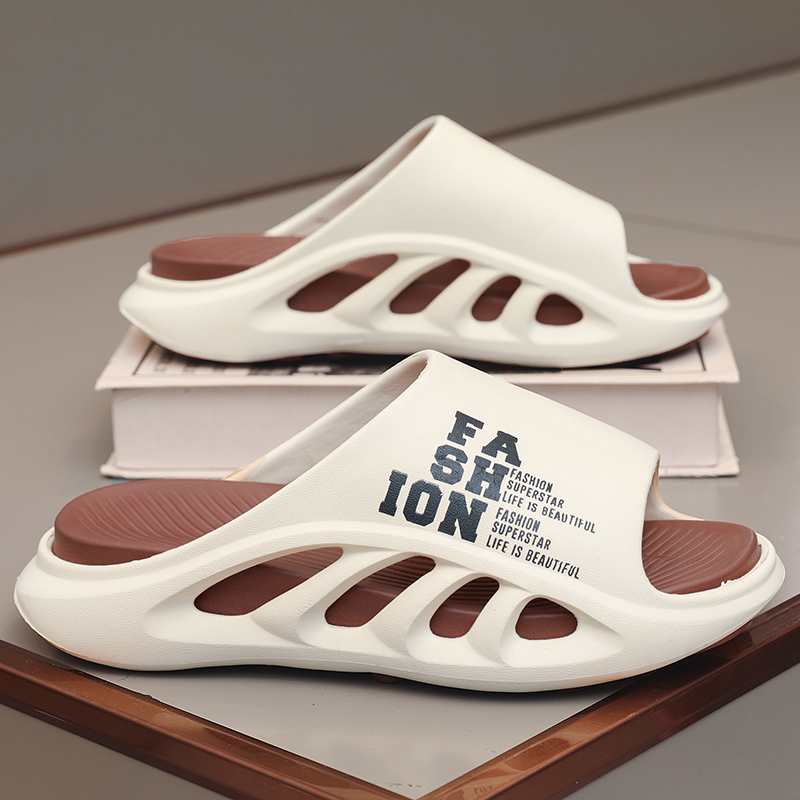 New Men's Slippers Indoor Outdoor Sandals Beach Comfortable Soft Slides Casual Shoes Trendy Men Flip-flops Home Slippers 45 46