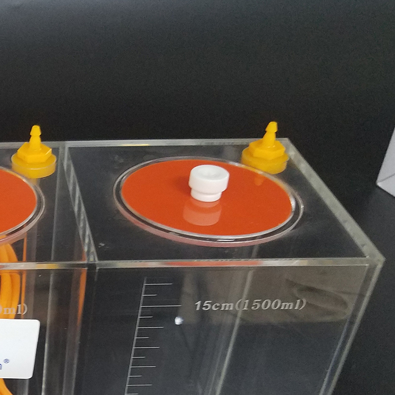 High Quality Red Starfish Dosing Pump Scale Liquid Storage Bucket With Scale 10L