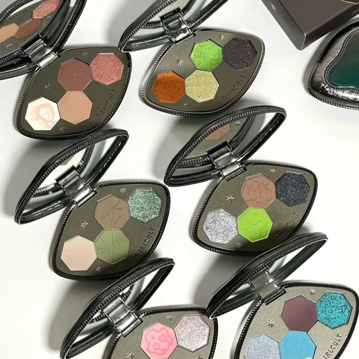 Girls makeup eye shadow palette eye shadow quad palette blue aurora chameleon eye shadow palette W240830