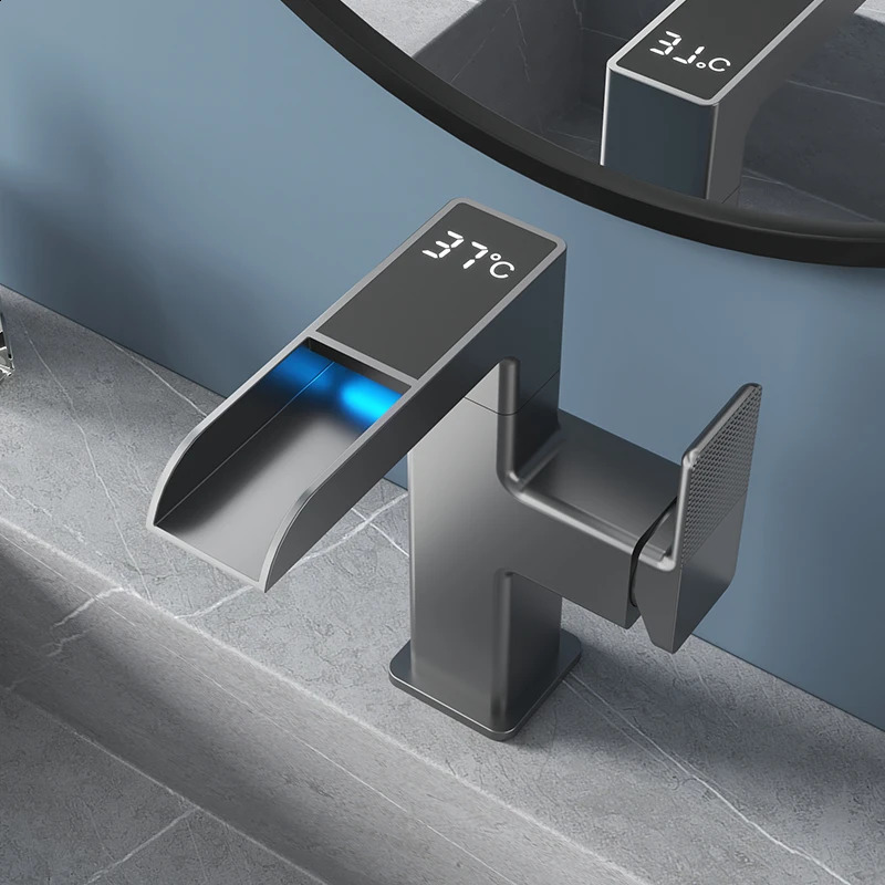 Basin style faucet waterfall LED light temperature digital display 360 degree rotating and cold water sink mixer bathroom wash face 240830