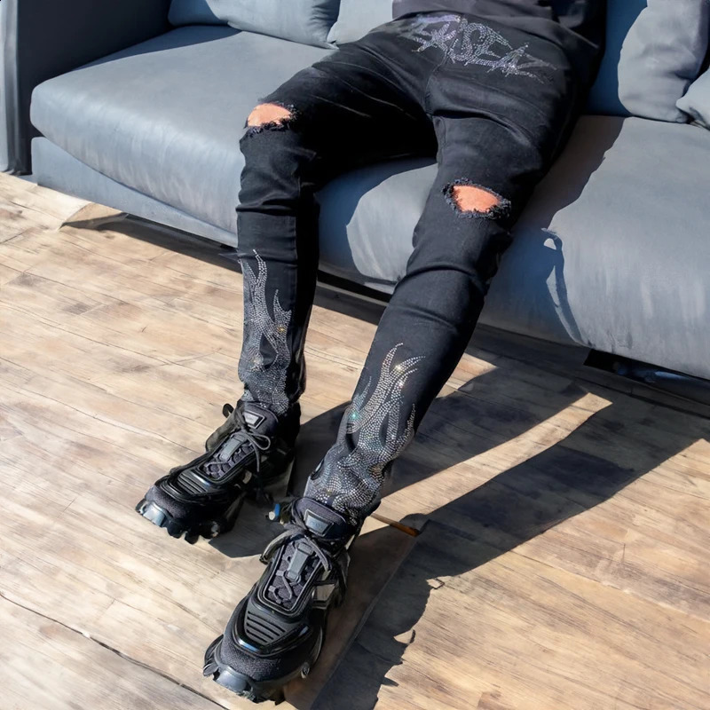 Mens y black stretch tight open top jeans with diamonds highquality ner HIP HOP Trousers street denim pencil pants Y2k 240830
