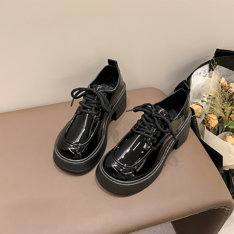 Spring New 2024 New Black Platform Flats Women Loafers Slip On Boat Shoes Designer Quality Casual Leather Oxfords