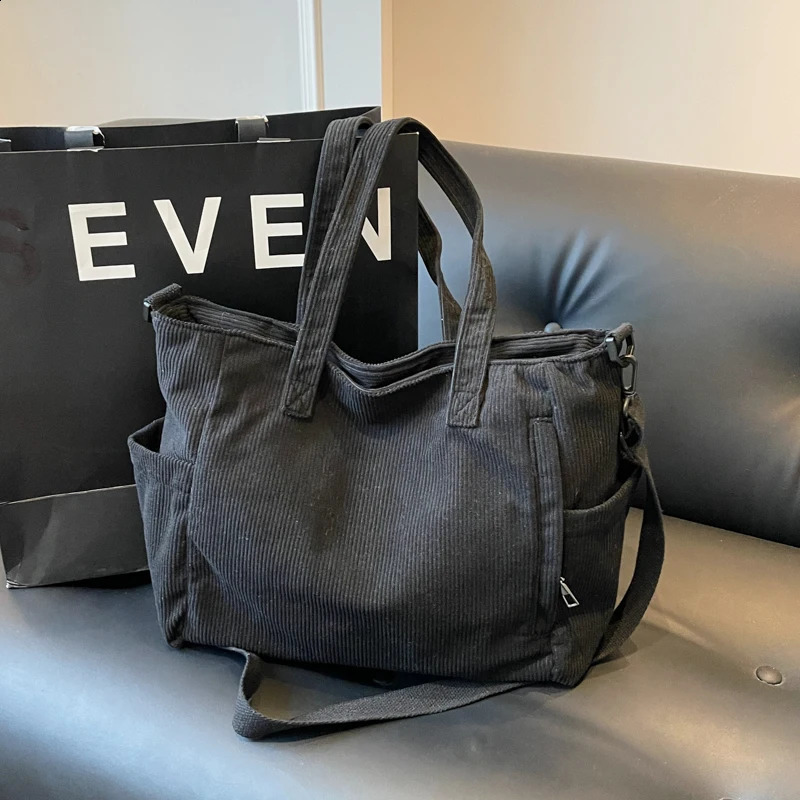 Bag tote bag for men and women large capacity business office leisure short distance travel sturdy durable classic 240830