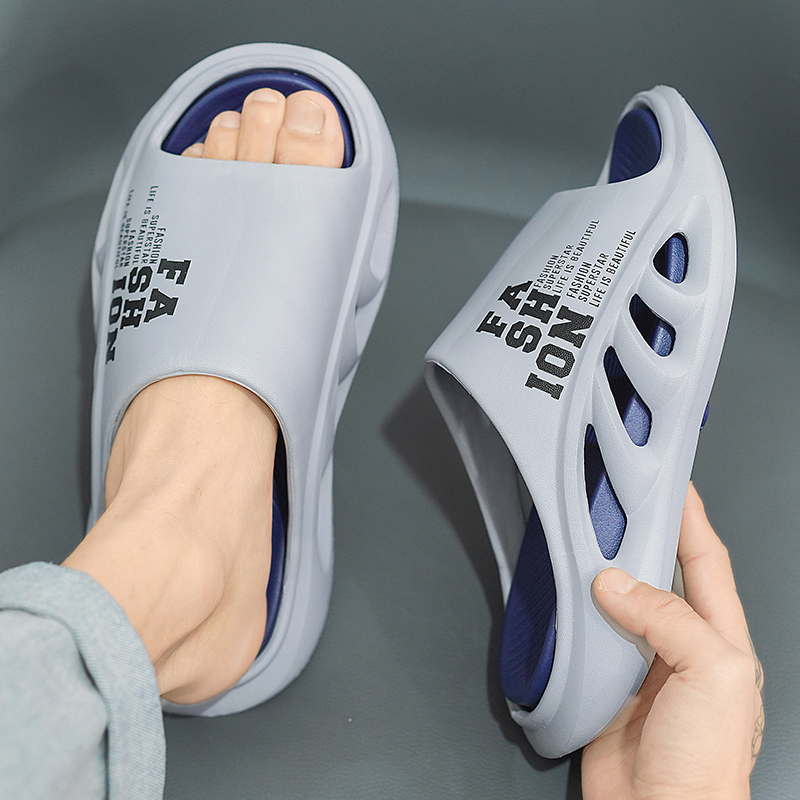 New Men's Slippers Indoor Outdoor Sandals Beach Comfortable Soft Slides Casual Shoes Trendy Men Flip-flops Home Slippers 45 46