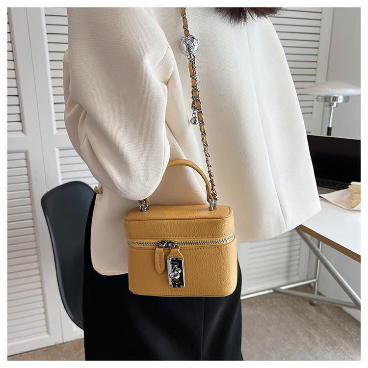 Women New Korean Version Fashion Shoulder Bag Personality Design Free Shipping New Free Delivery Designer Bag